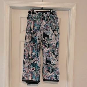 Youth girls medium snowboarding pants